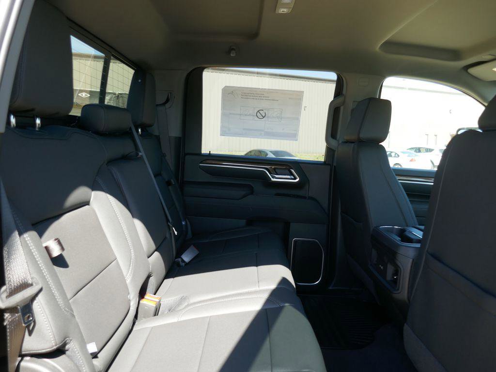 New 2026 Chevrolet Silverado 2500 LT image 14