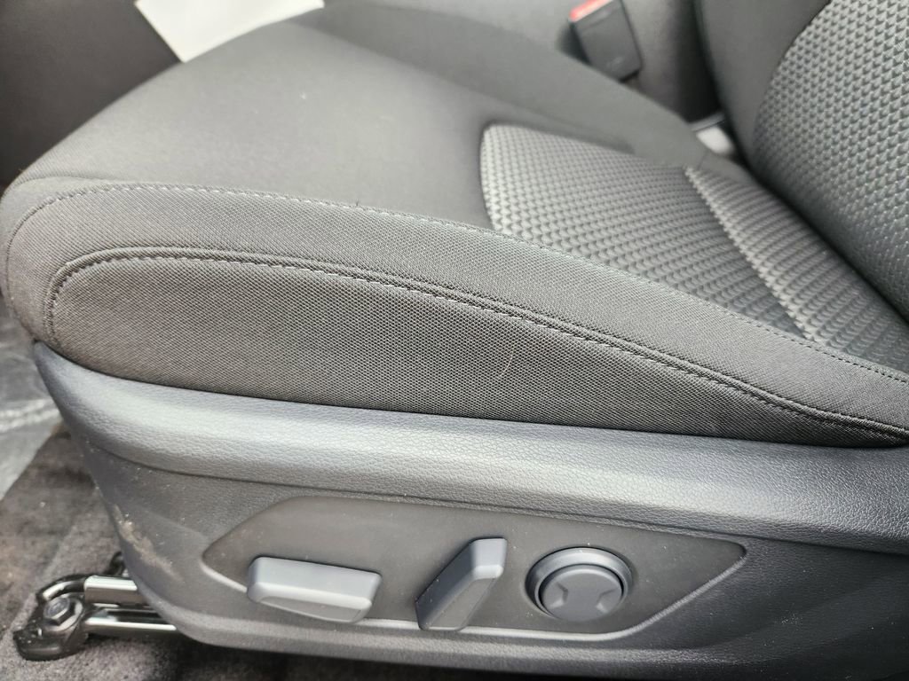 New 2026 Kia Sportage S image 9