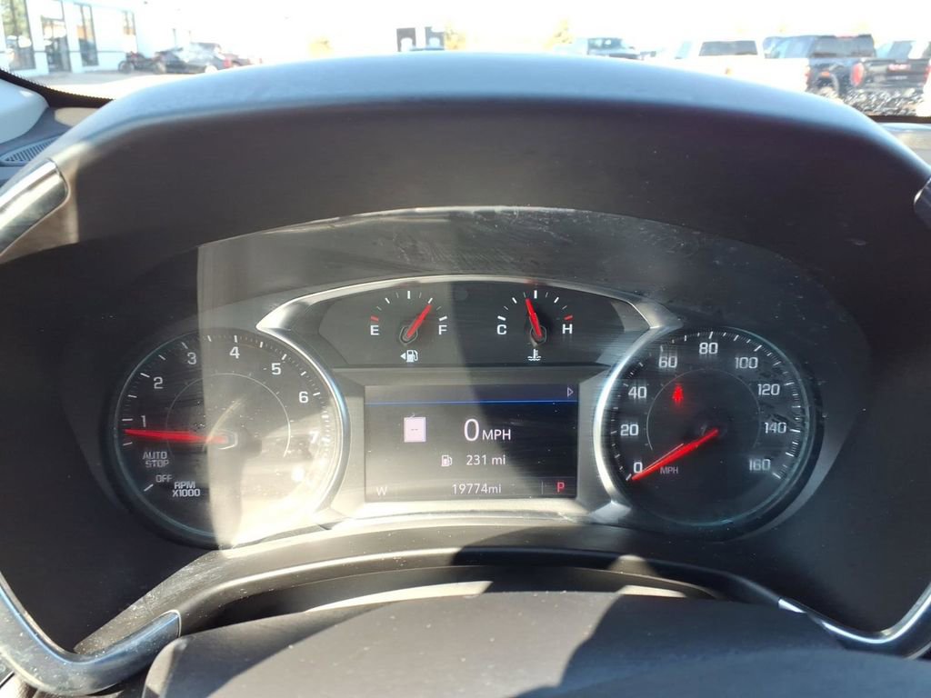 Used 2023 Chevrolet Equinox Premier image 17