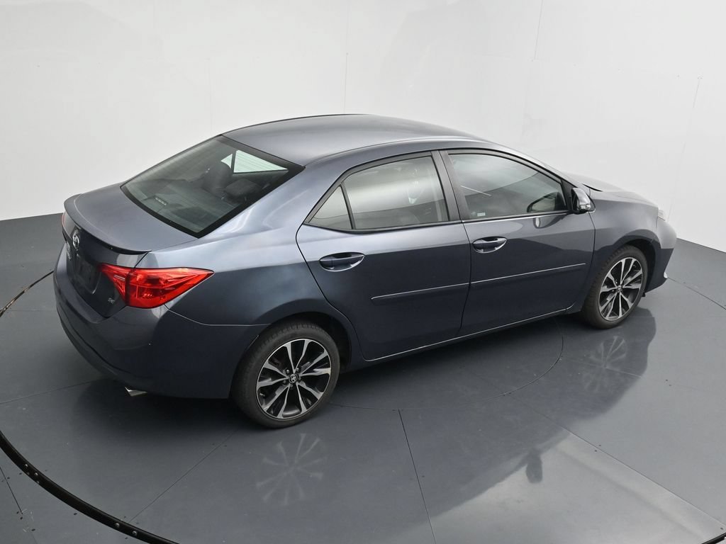 Used 2017 Toyota Corolla SE w/ Carpet Mat Package (TMS) FWD image 22