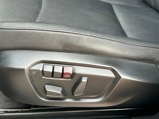 Used 2017 BMW X3 xDrive28i image 13