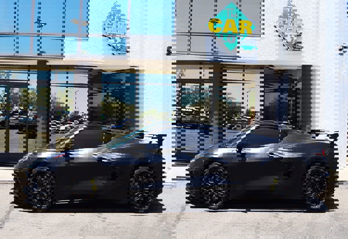 Used 2023 Chevrolet Corvette Stingray Preferred Cpe w/ Z51 Performance Package image 10