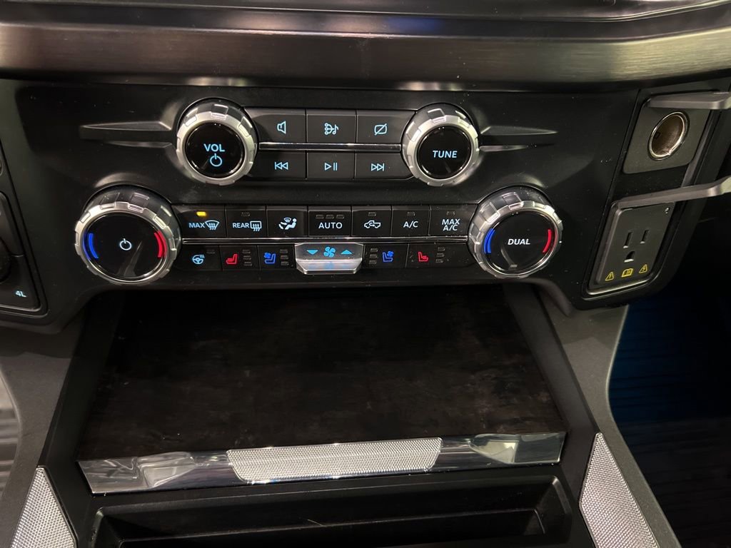 Used 2023 Ford F350 Lariat w/ Lariat Ultimate Package image 12