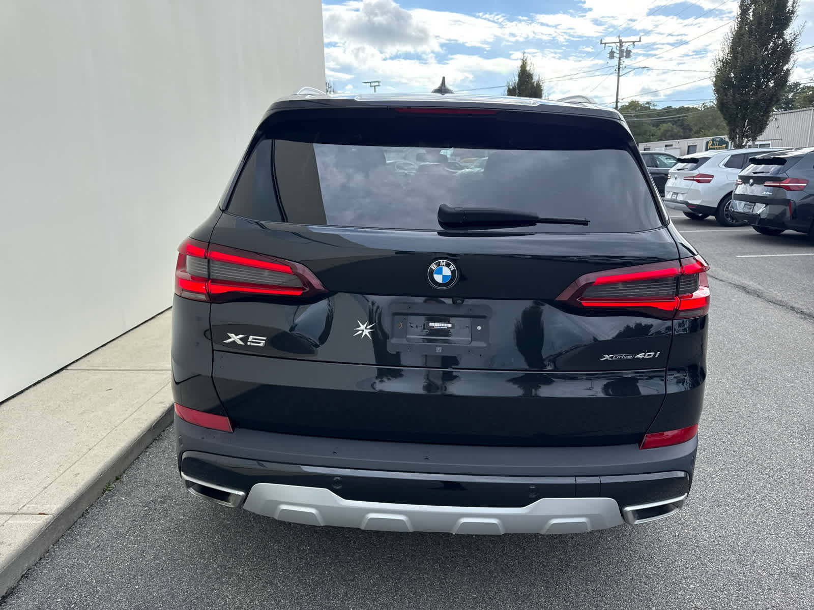 Certified 2023 BMW X5 xDrive40i w/ Climate Comfort Package image 5