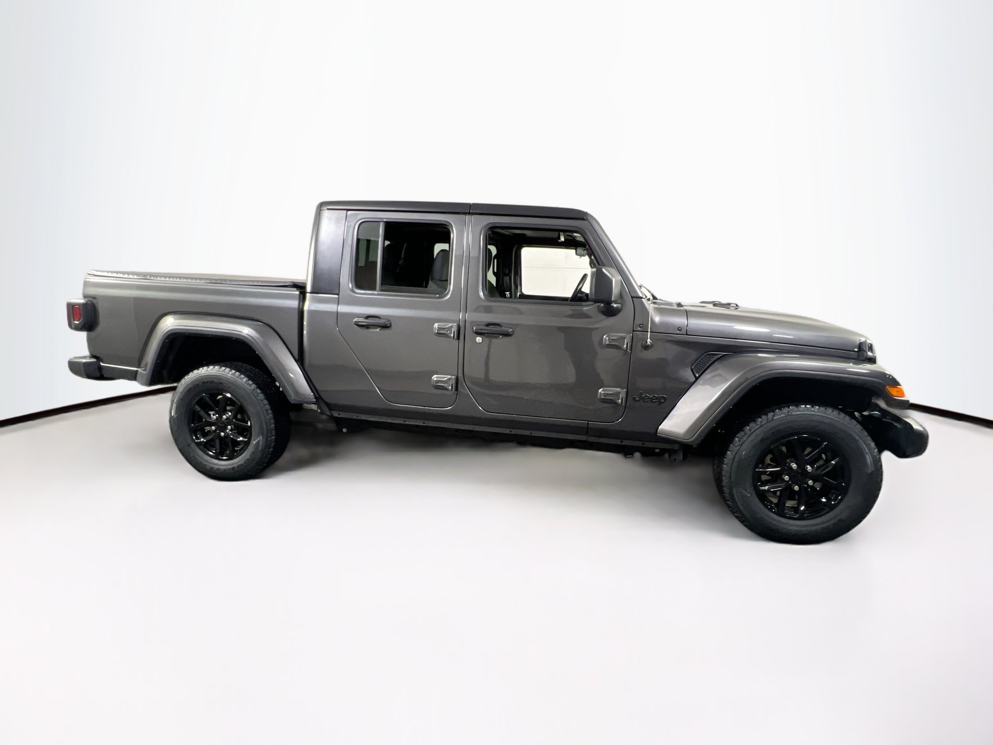 Used 2022 Jeep Gladiator Sport AWD/4WD image 4