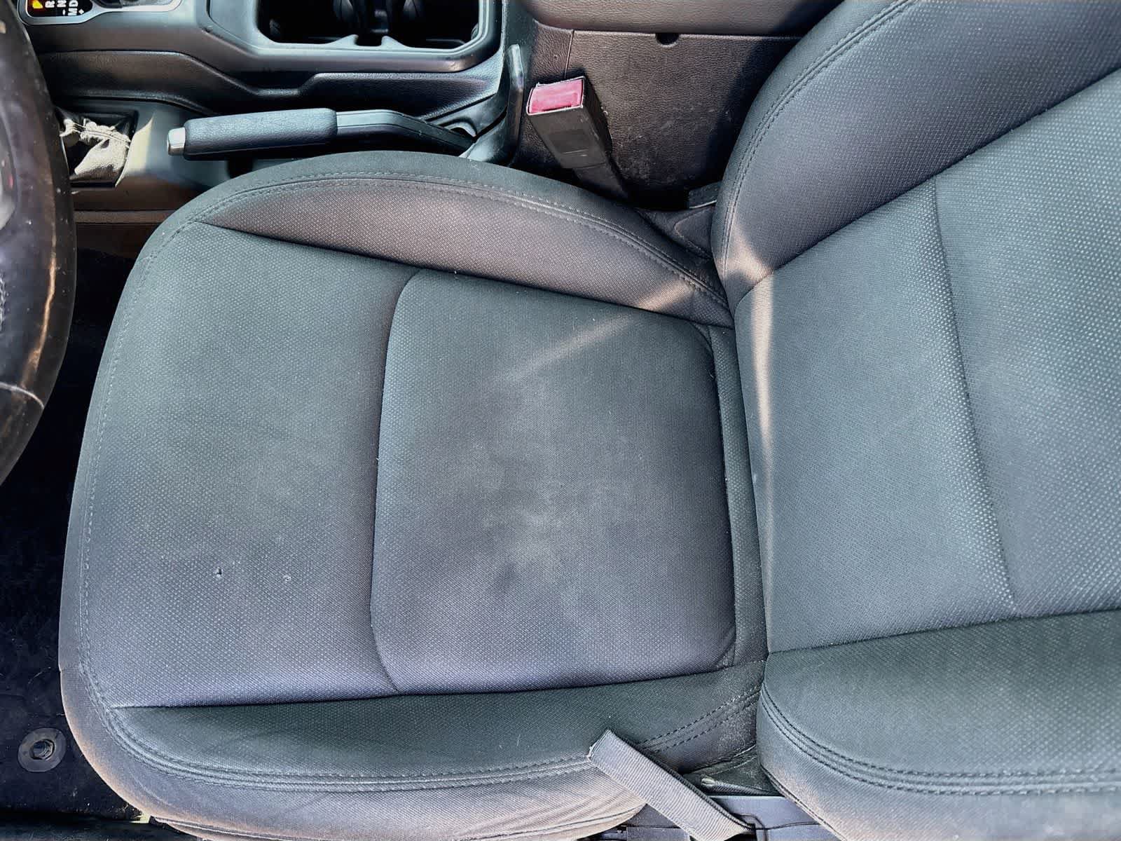 Used 2019 Jeep Wrangler Unlimited Sahara AWD/4WD image 18