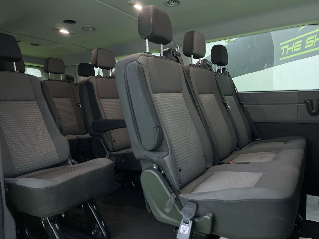 Used 2023 Ford Transit 350 XLT image 27