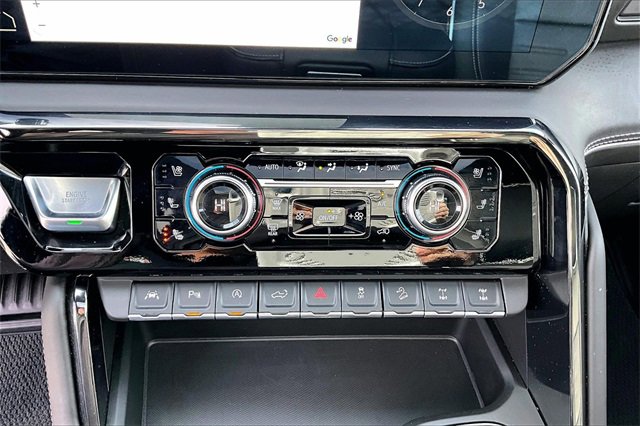 Used 2024 GMC Sierra 1500 AT4X image 23