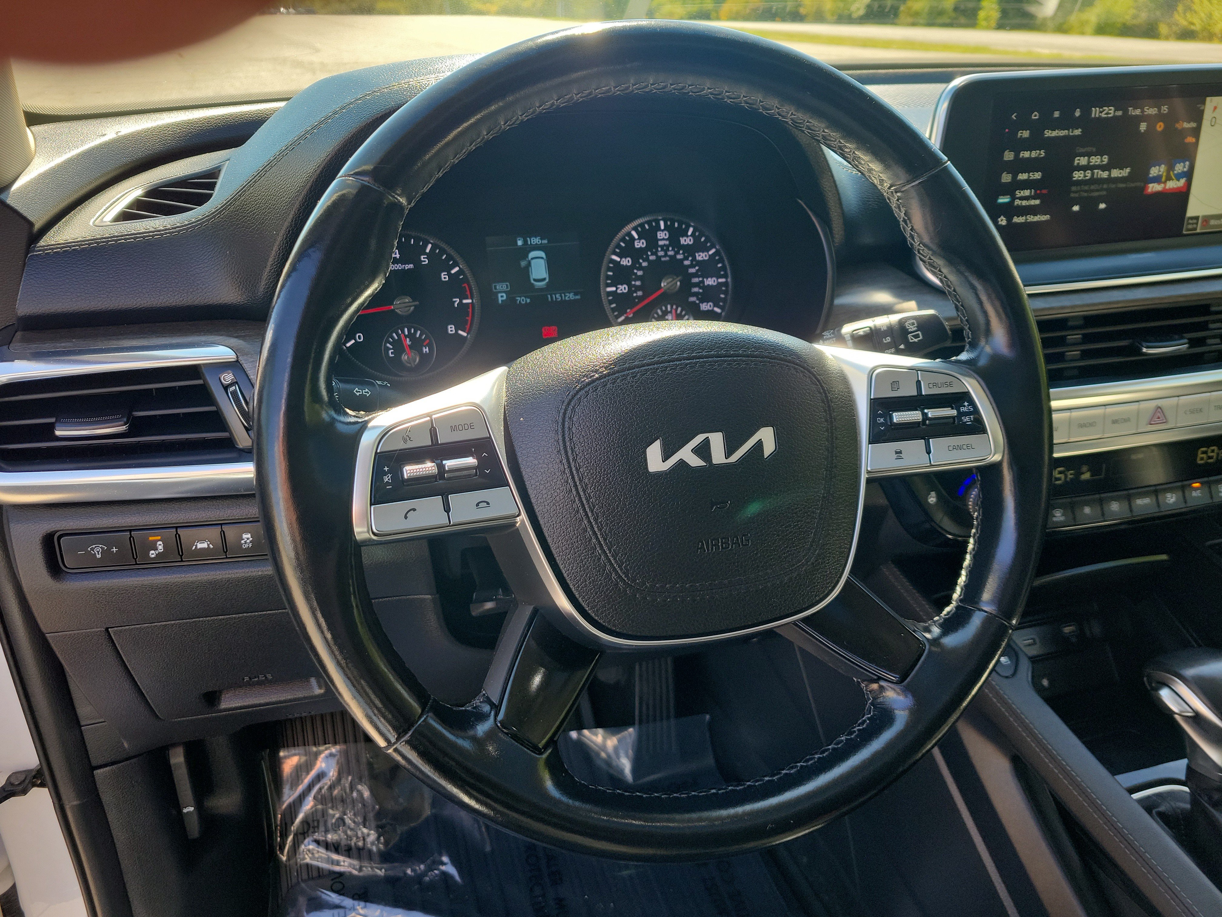 Used 2022 Kia Telluride EX w/ EX Premium Package AWD/4WD image 22