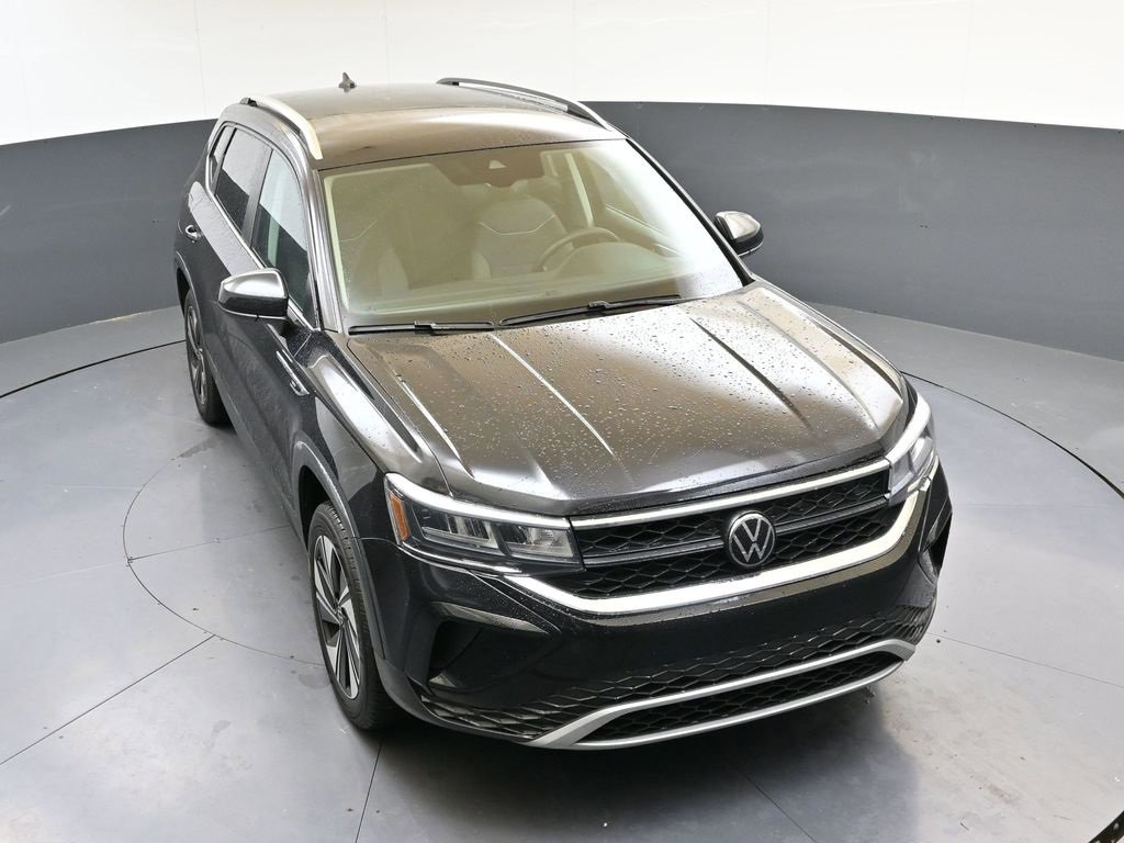 Certified 2024 Volkswagen Taos SE image 52