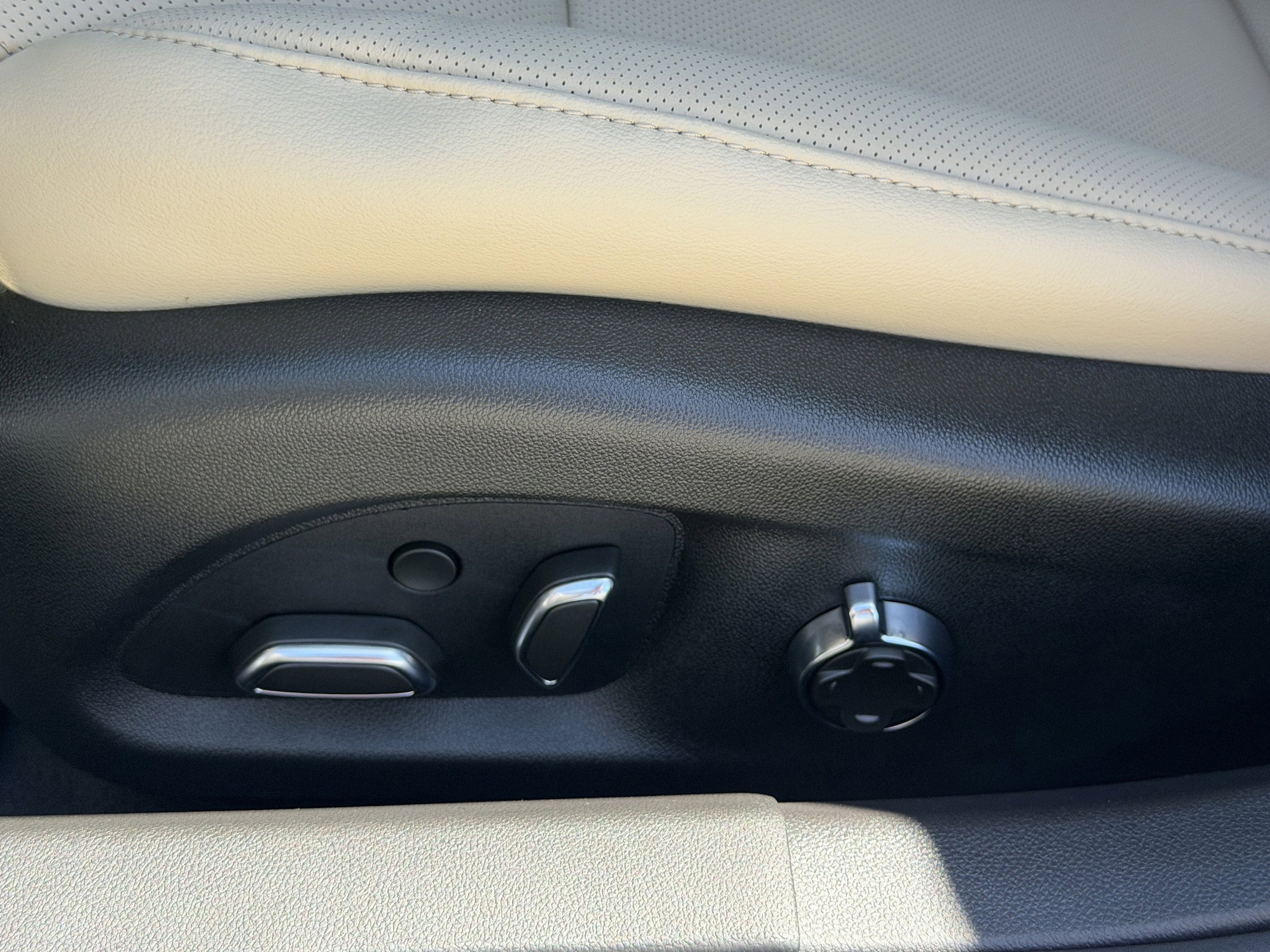 New 2026 Cadillac CT5 Premium Luxury RWD image 19