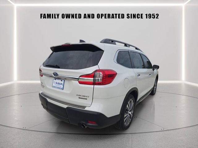 Certified 2022 Subaru Ascent Touring AWD/4WD image 3