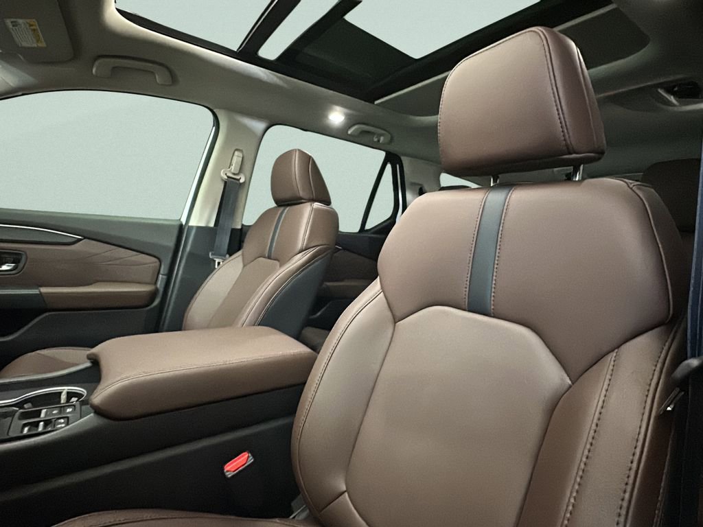 New 2026 Honda Pilot Touring image 9