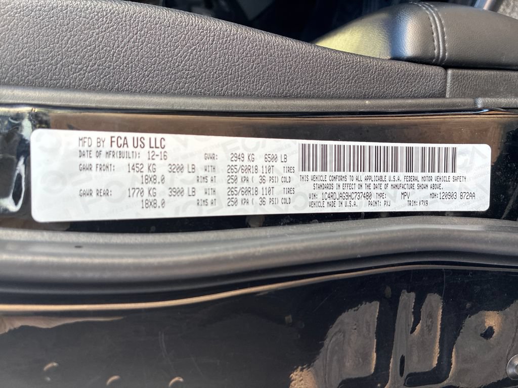 Used 2017 Dodge Durango SXT w/ Quick Order Package 23B AWD/4WD image 29