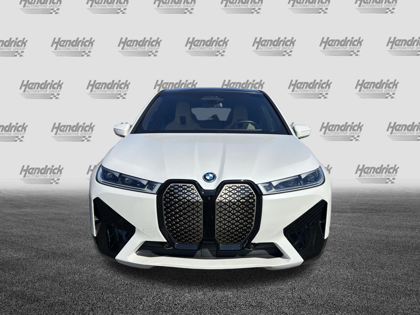 Used 2024 BMW iX M60 AWD/4WD image 3