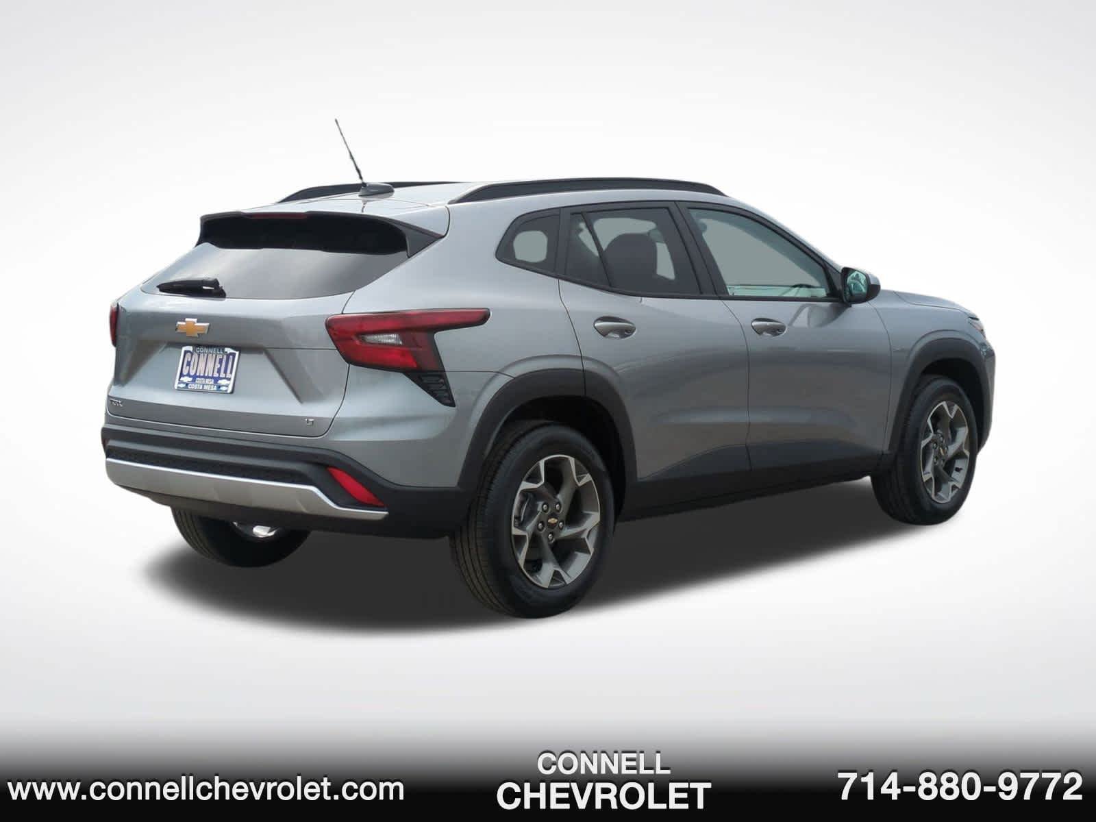 New 2026 Chevrolet Trax LT w/ Driver Confidence Package FWD image 5