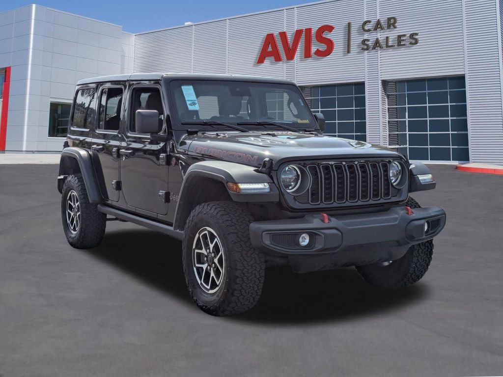 Used 2025 Jeep Wrangler Unlimited Rubicon w/ Convenience Group image 3