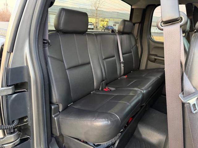 Used 2013 Chevrolet Silverado 2500 LTZ w/ LTZ Plus Package image 33