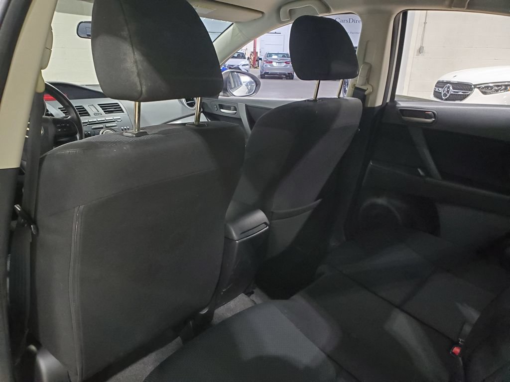 Used 2011 MAZDA MAZDA3 i Touring FWD image 21