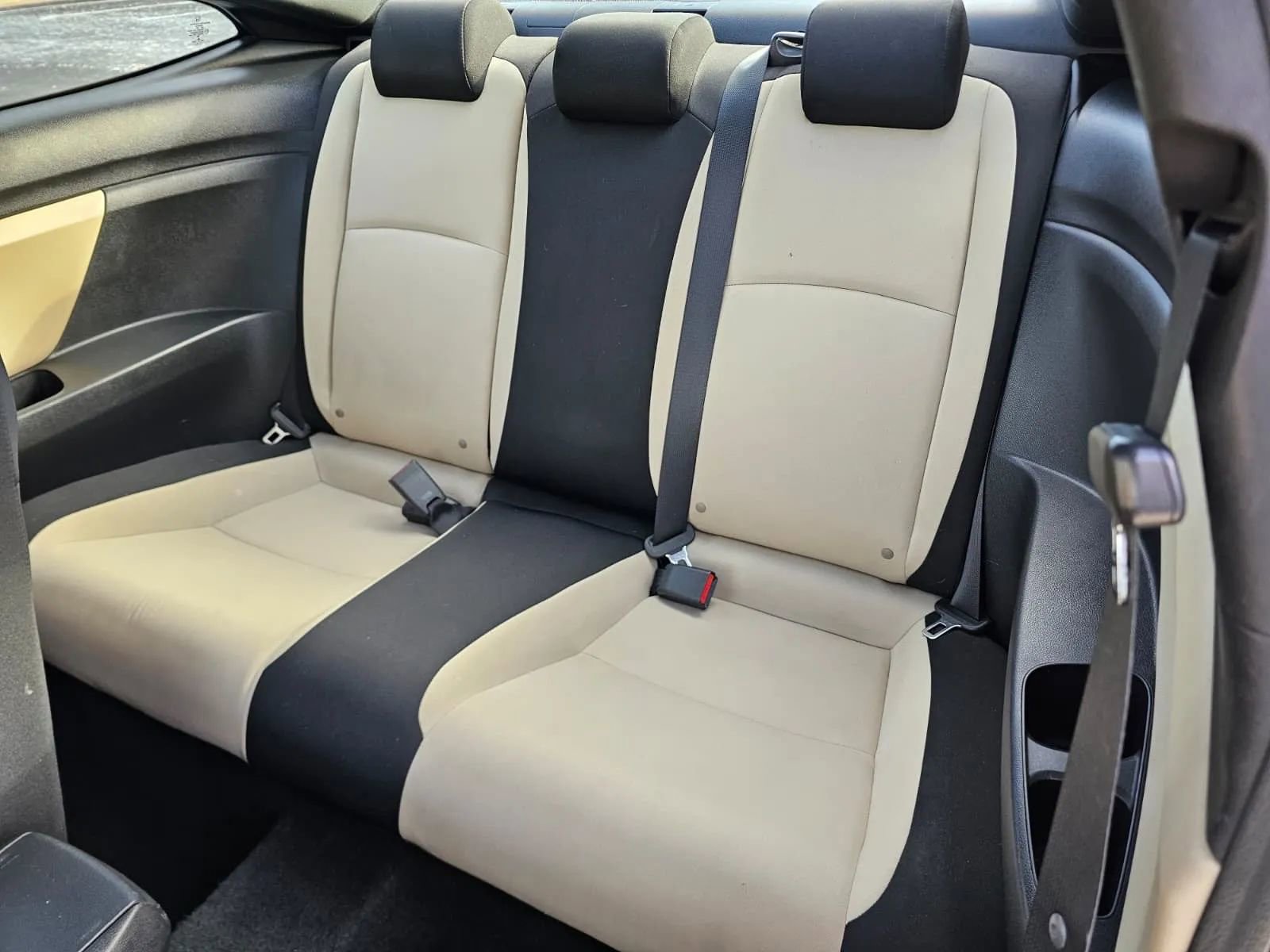 Used 2018 Honda Civic EX-T image 12