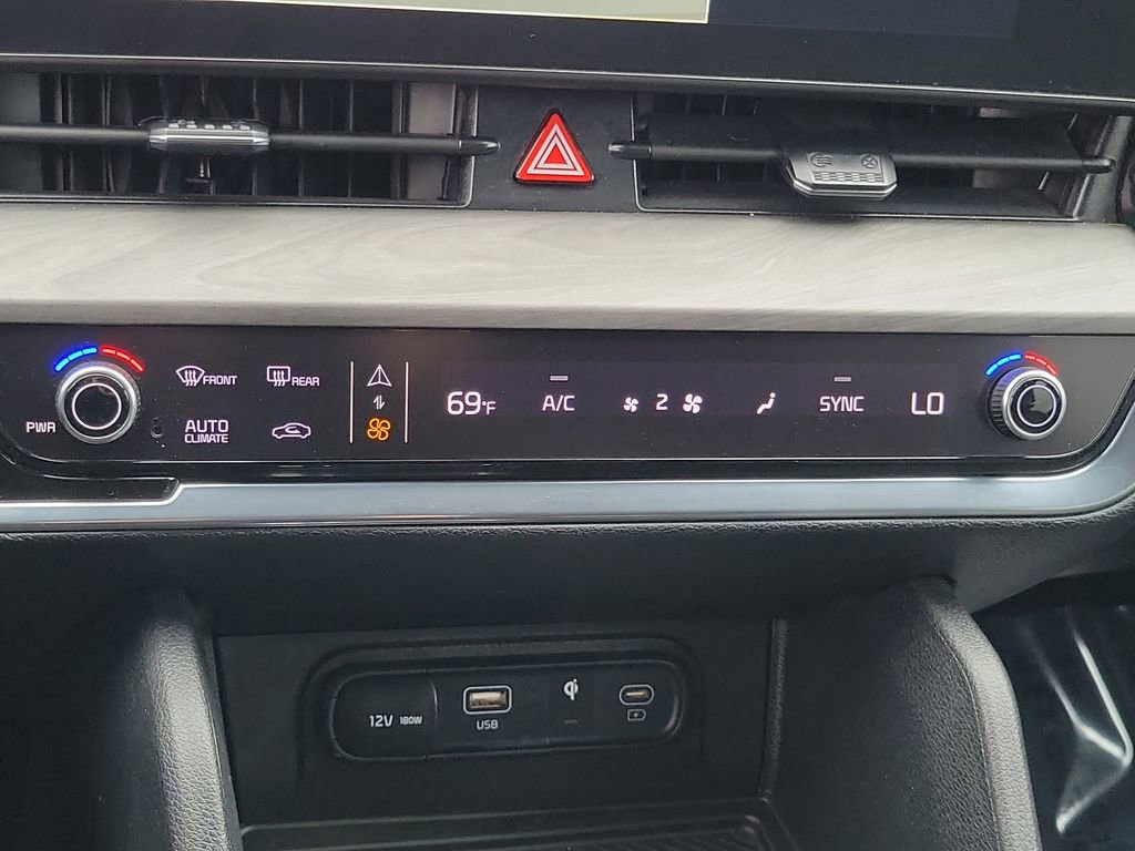 Used 2023 Kia Sportage X-Line image 11