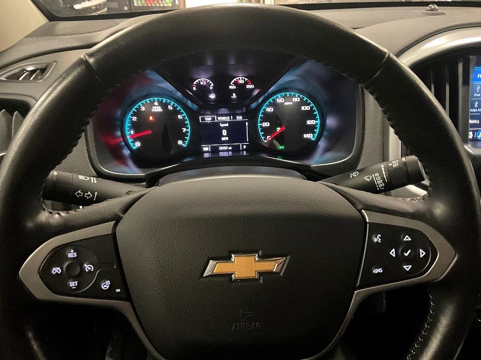 Used 2022 Chevrolet Colorado LT w/ LT Convenience Package image 23