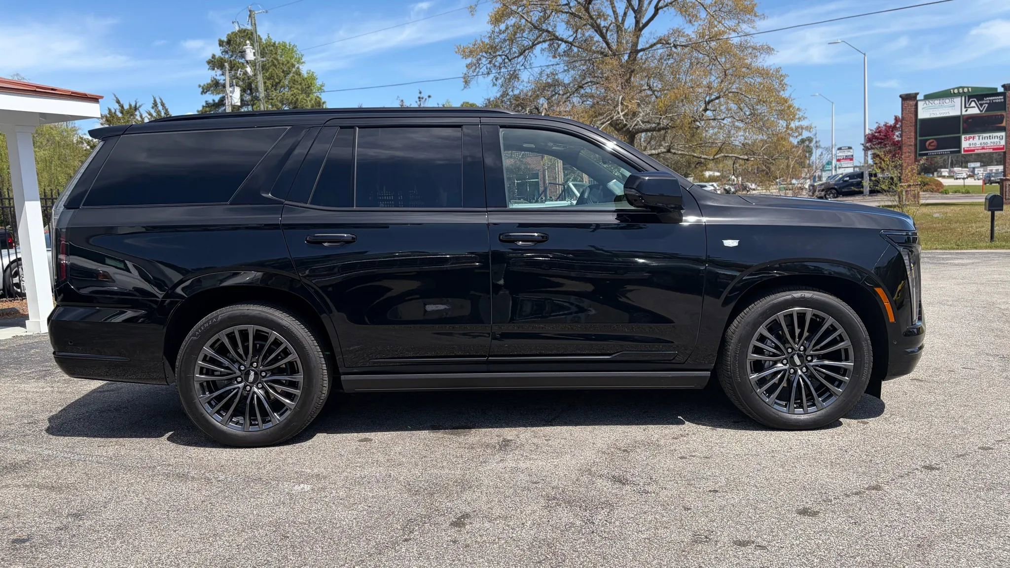 Used 2025 Cadillac Escalade Sport Platinum image 13