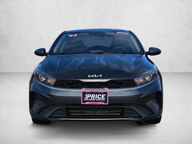 Used 2022 Kia Forte LXS FWD image 2