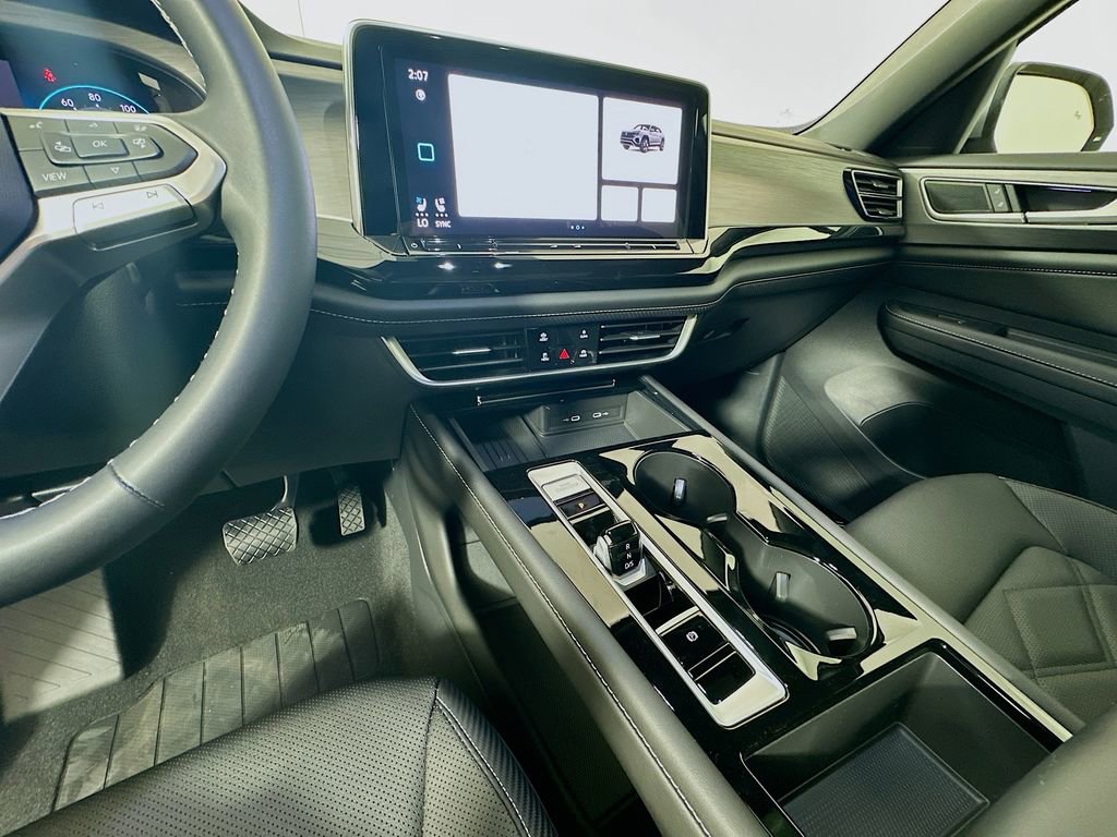 New 2026 Volkswagen Atlas Cross Sport SE image 16