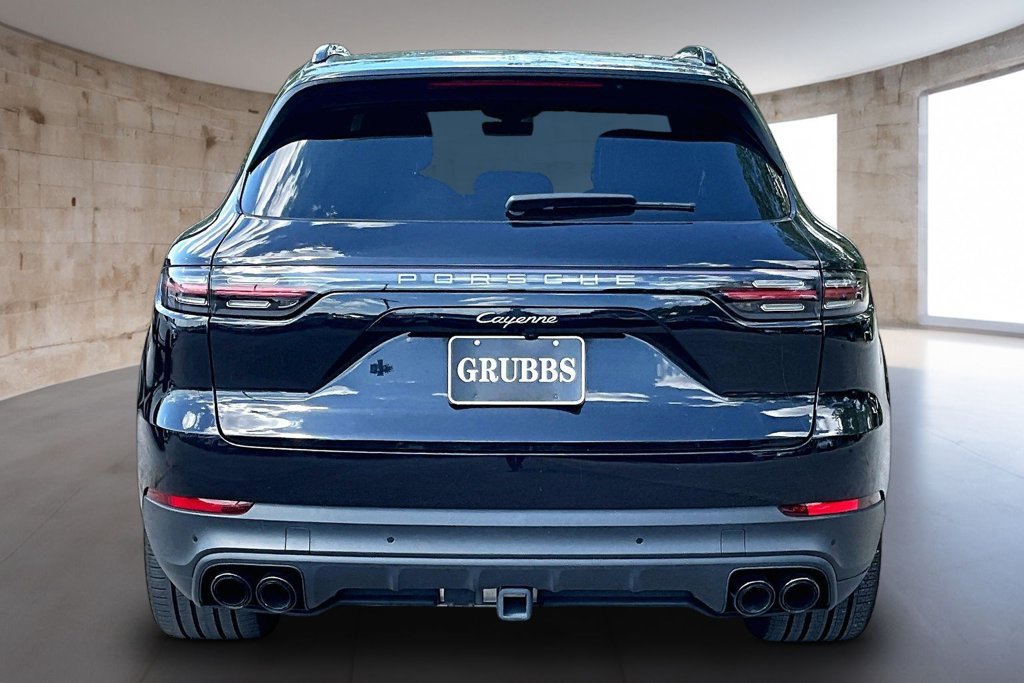 Used 2022 Porsche Cayenne Platinum Edition AWD/4WD image 5