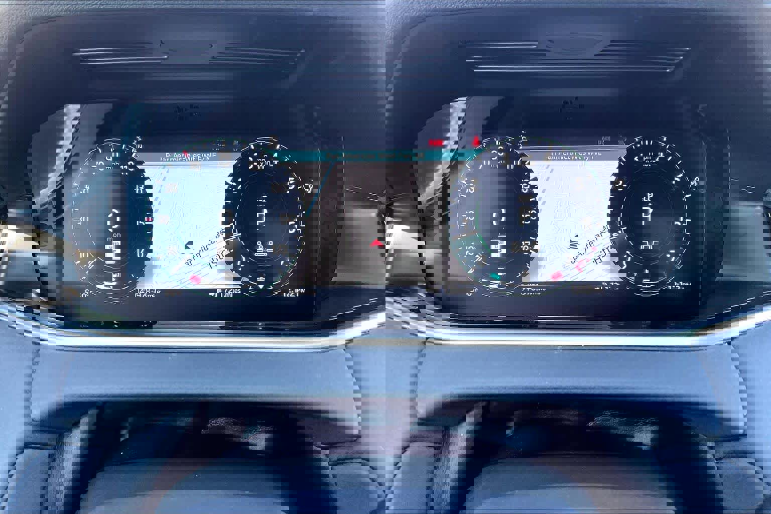 Used 2021 Land Rover Range Rover Evoque SE image 26