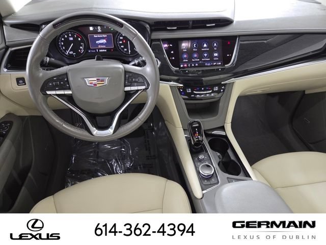 Used 2023 Cadillac XT6 Premium Luxury w/ Technology Package FWD image 16