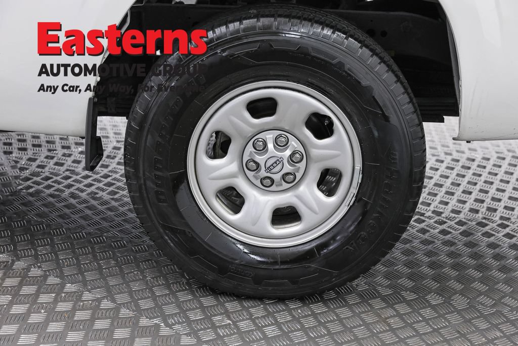 Used 2022 Nissan Frontier S RWD image 31