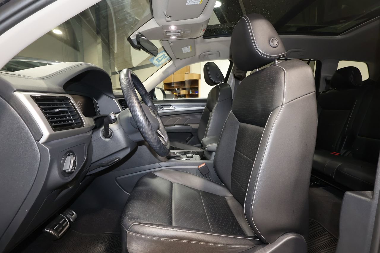 Used 2023 Volkswagen Atlas SEL R-Line AWD/4WD image 21
