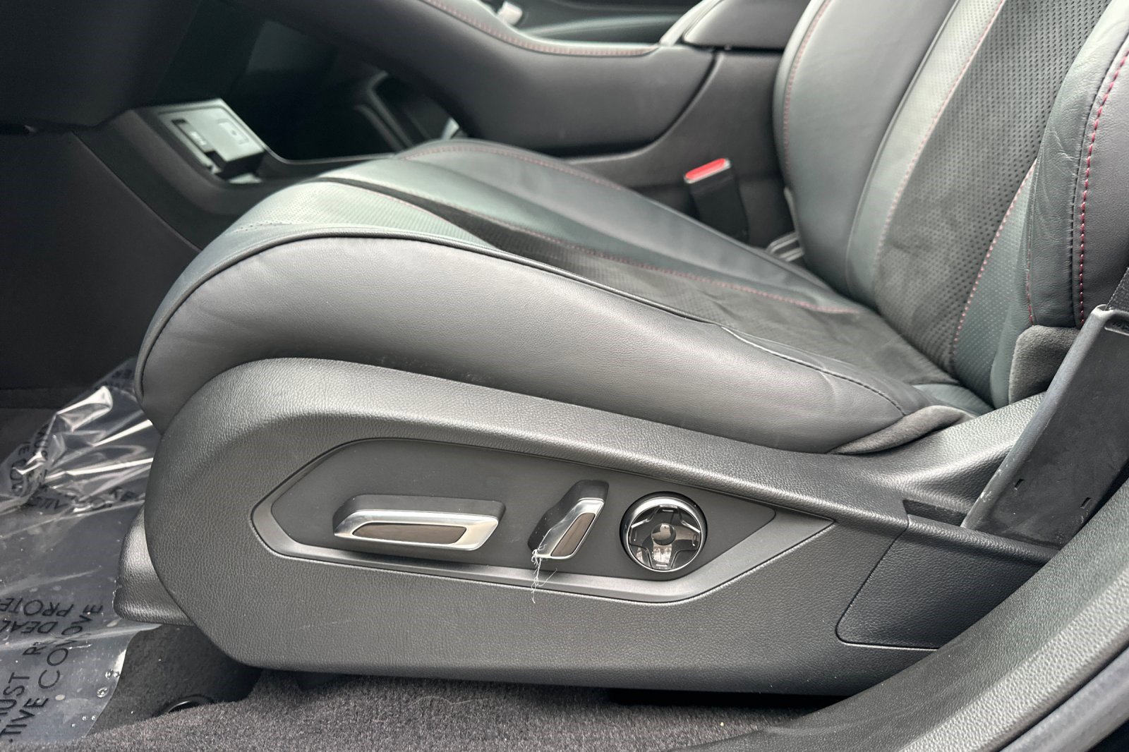 Used 2023 Acura RDX A-Spec image 14