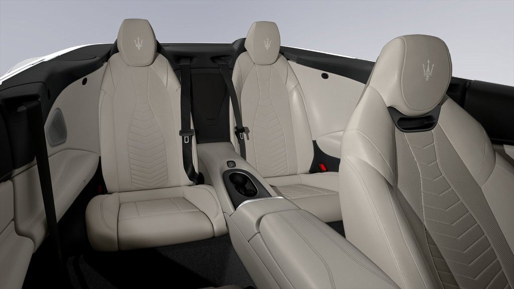 New 2026 Maserati GranCabrio Modena image 7