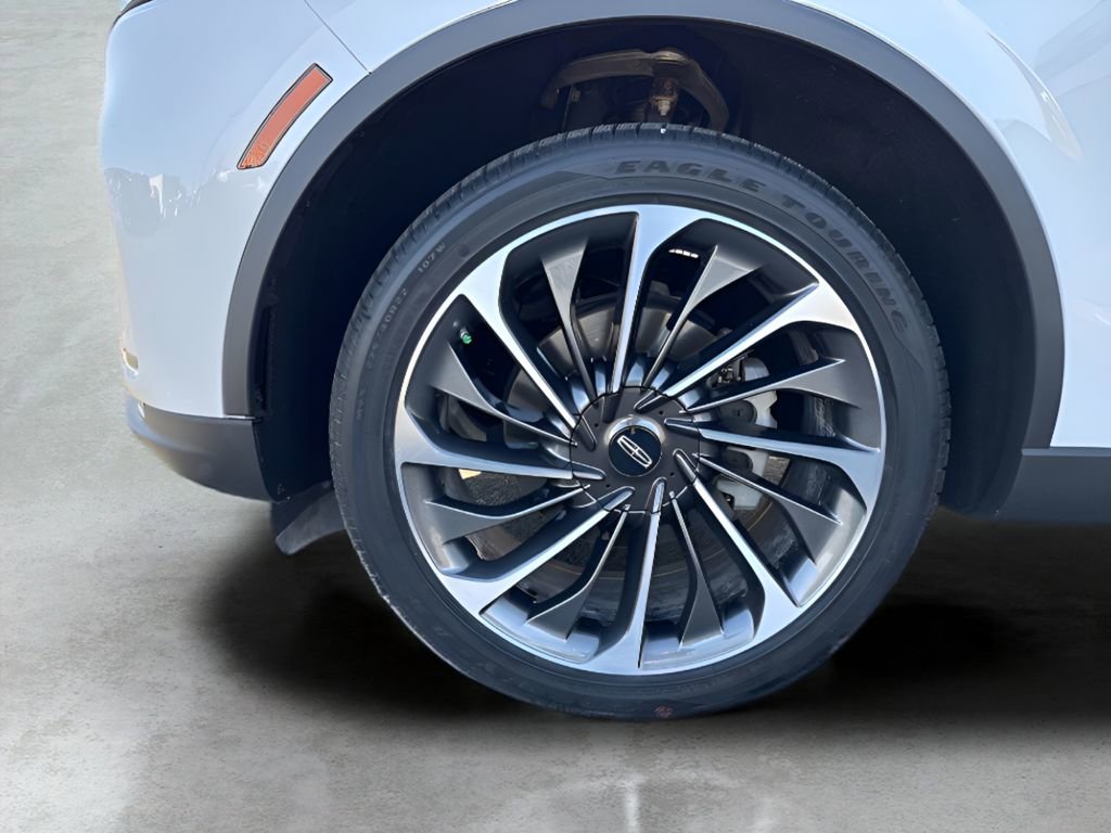 Used 2025 Lincoln Aviator Reserve image 40