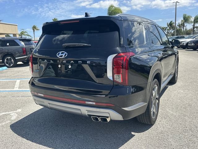Used 2025 Hyundai Palisade SEL FWD image 6