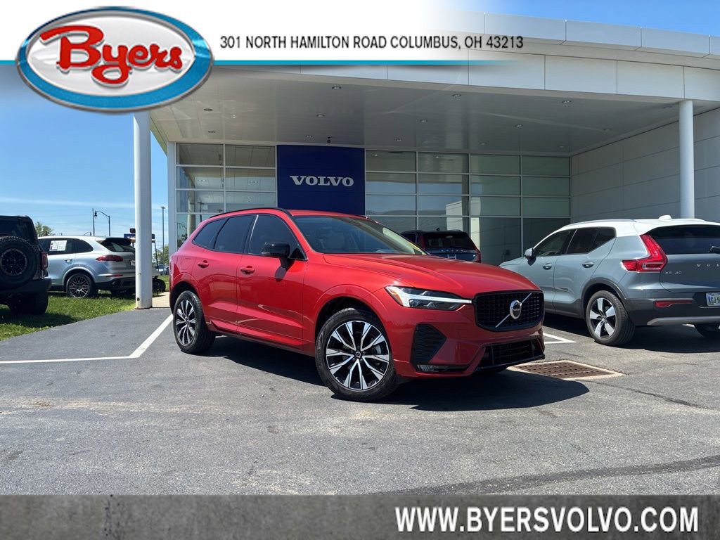 Used 2024 Volvo XC60 B5 Core w/ Climate Package AWD/4WD image 1