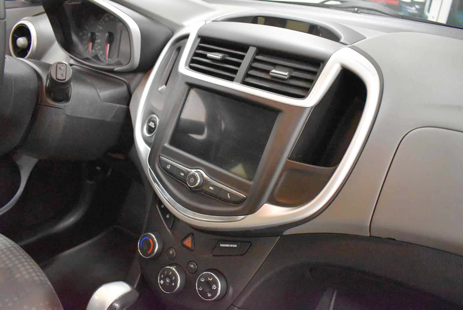 Used 2019 Chevrolet Sonic LT FWD image 41