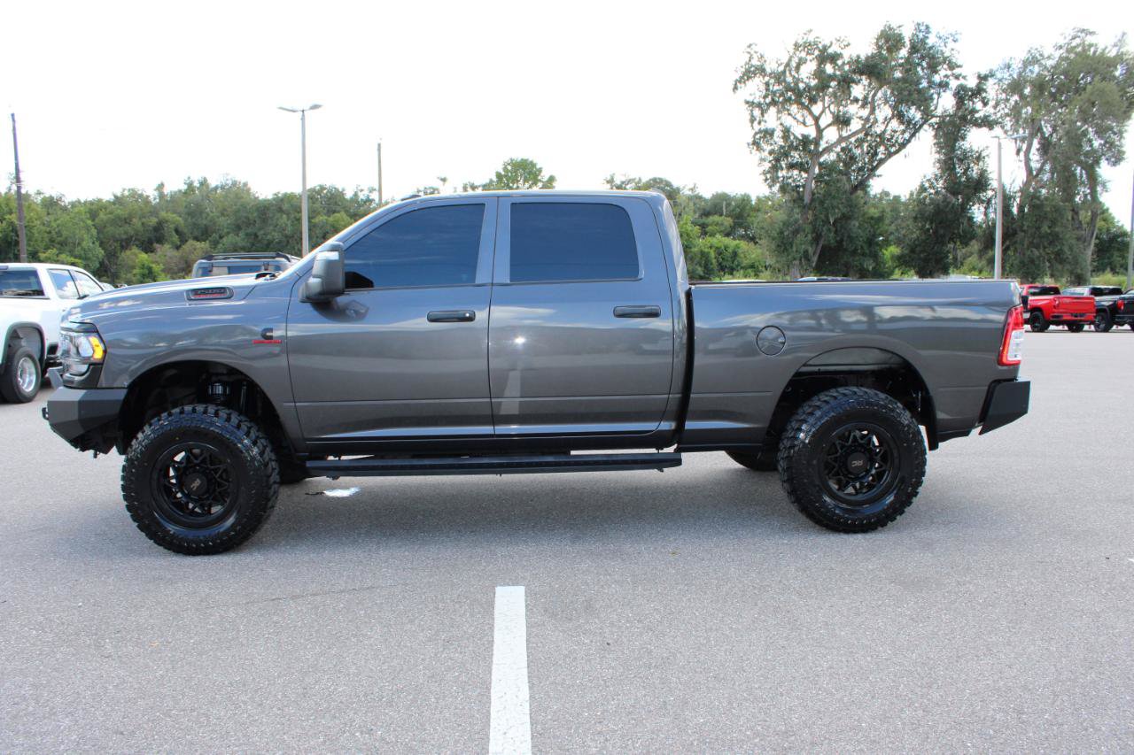 Used 2023 RAM 3500 Tradesman AWD/4WD image 3