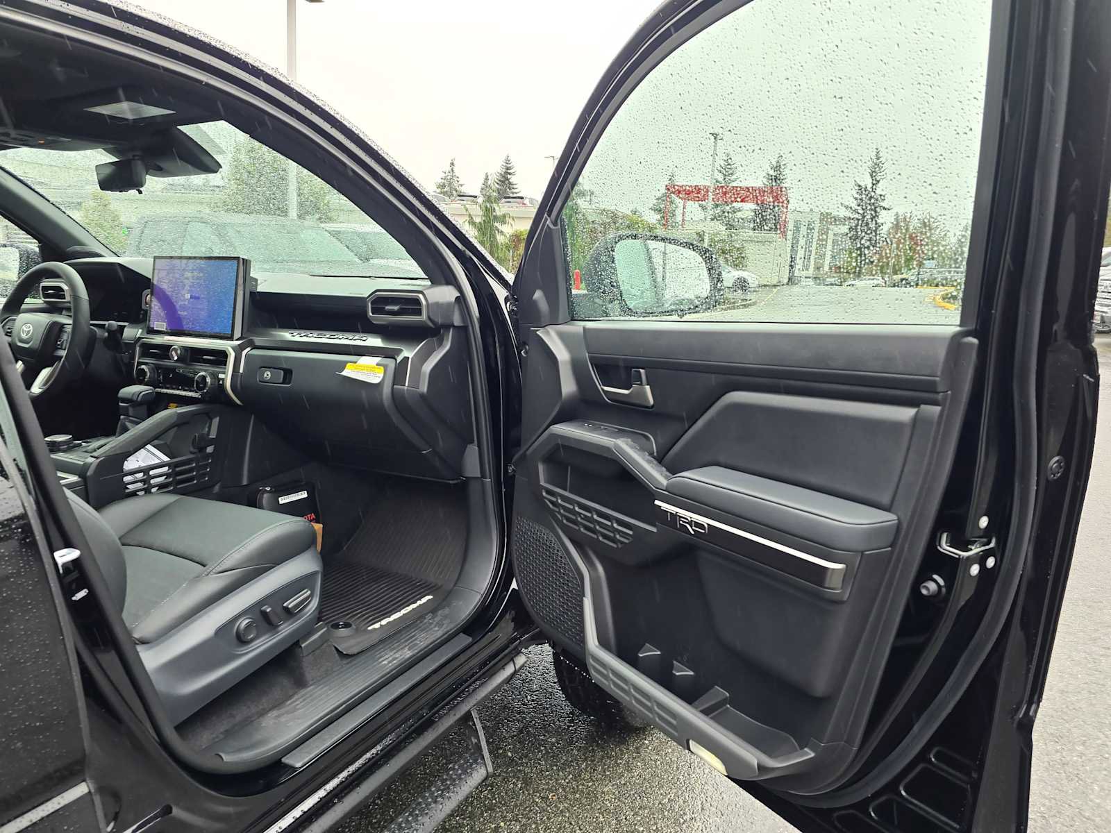 New 2025 Toyota Tacoma TRD Off-Road image 10
