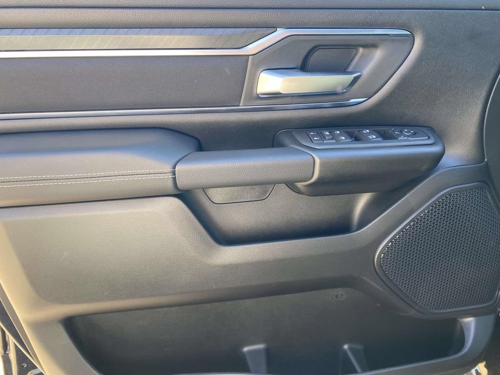 New 2026 RAM 1500 Big Horn AWD/4WD image 14