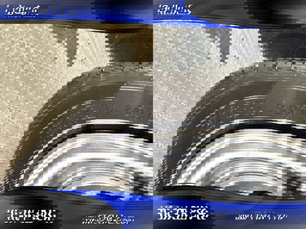 Used 2017 INFINITI Q60 Red Sport 400 image 41