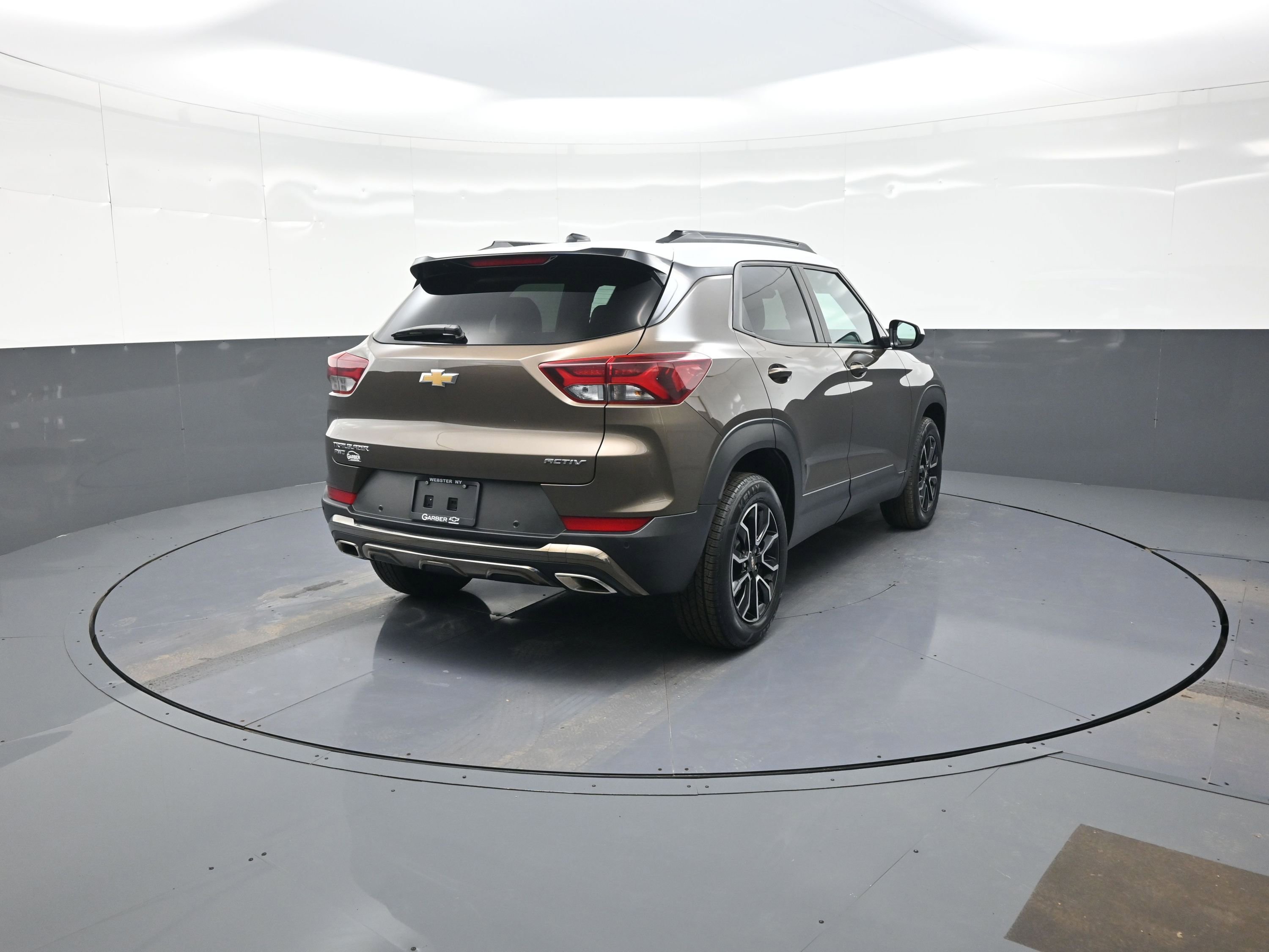 Used 2022 Chevrolet TrailBlazer ACTIV w/ Convenience Package image 3