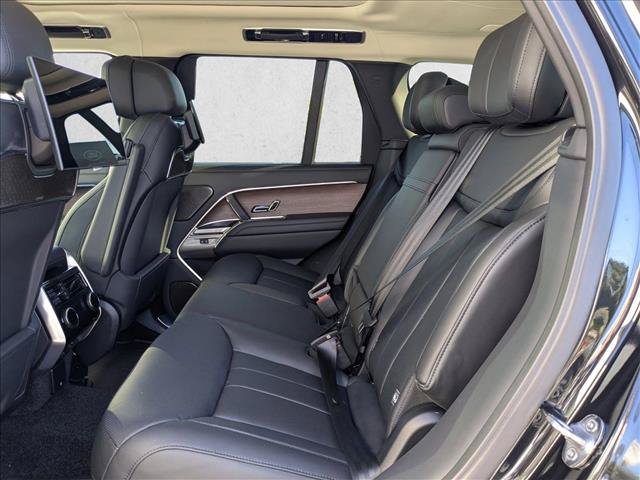 New 2026 Land Rover Range Rover Autobiography AWD/4WD image 16