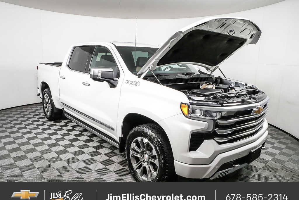 Certified 2024 Chevrolet Silverado 1500 High Country w/ Technology Package AWD/4WD image 33