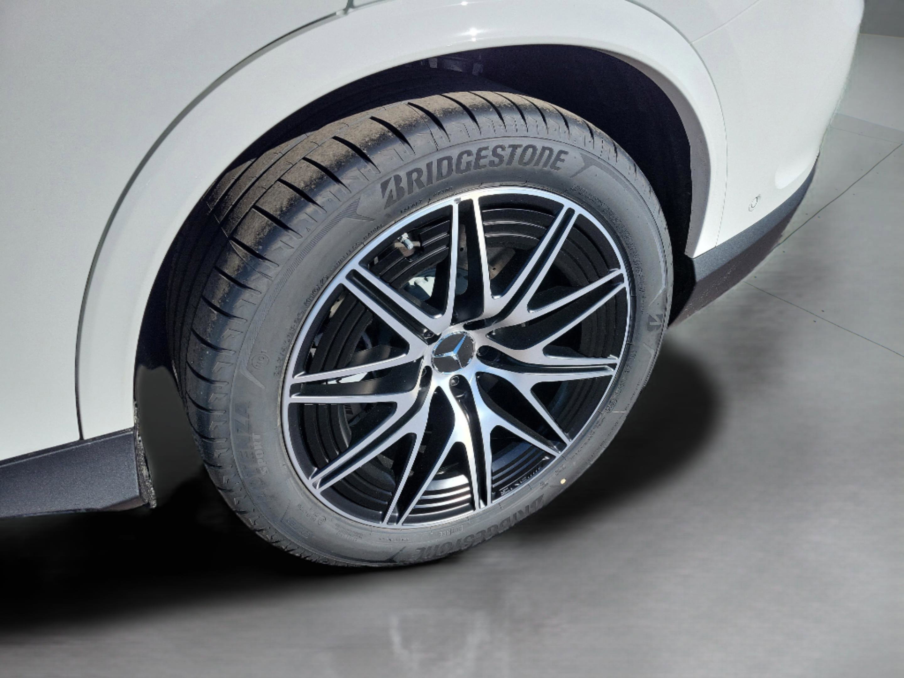 New 2026 Mercedes-Benz GLC 43 AMG 4MATIC image 35