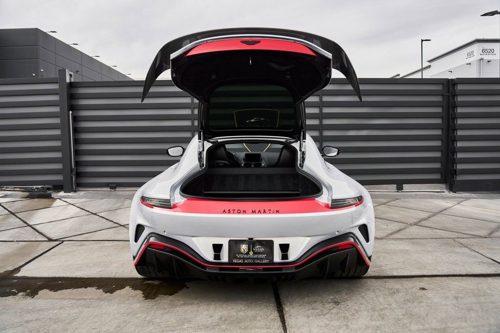 Used 2023 Aston Martin V12 Vantage image 22