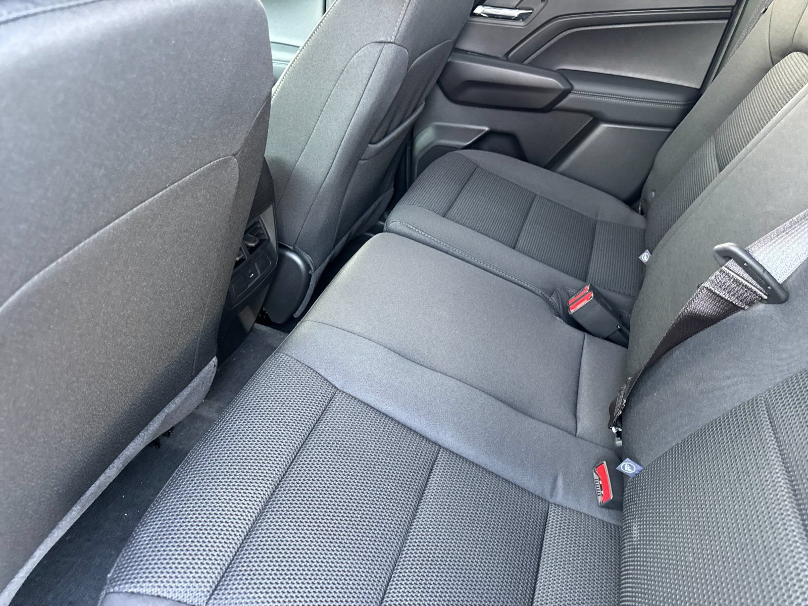 New 2026 GMC Canyon Elevation w/ Technology Package RWD image 12